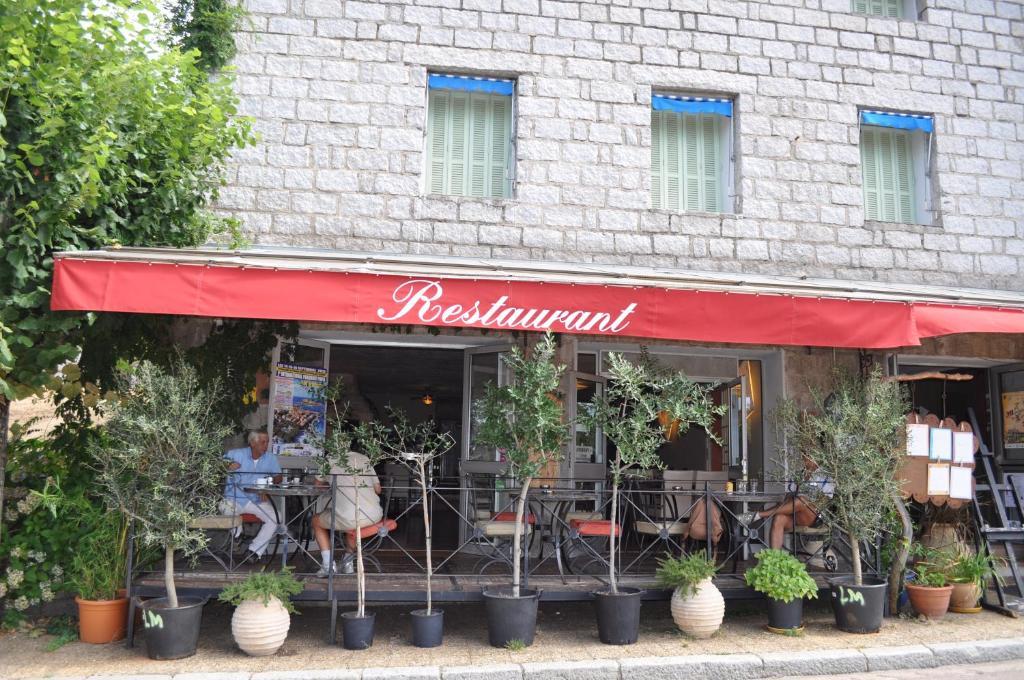 Hotel Restaurant L'Incudine Дзондза Экстерьер фото